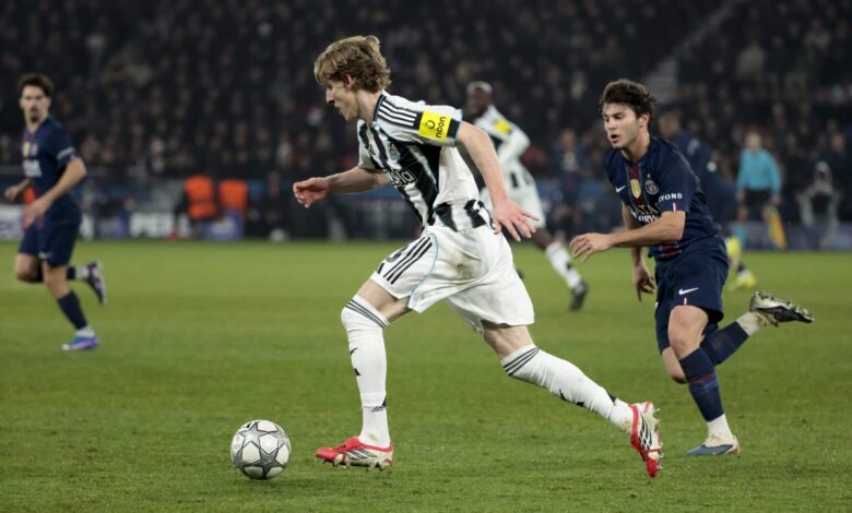 هل أنتوني جوردون محق بشأن الاختلافات بين دوري أبطال أوروبا والدوري الإنجليزي الممتاز؟