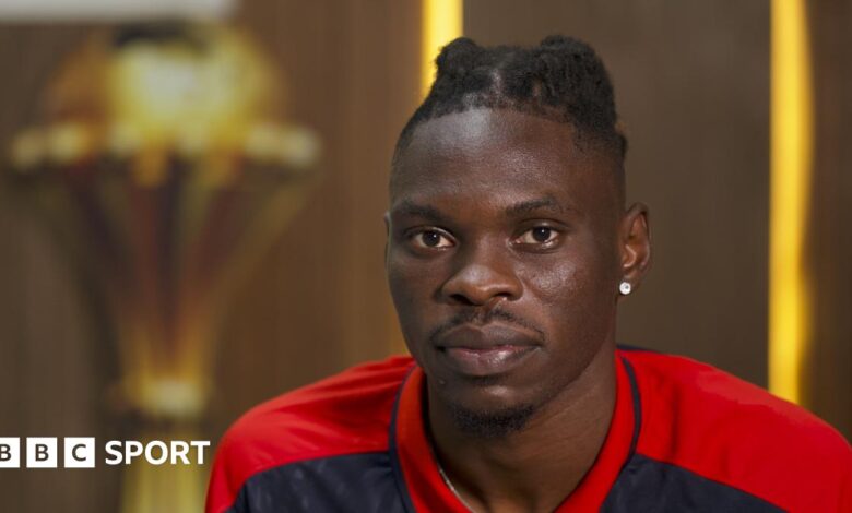 "أستطيع أن أقتلك الآن" - لاعبو كرة القدم السودانيون يتحدثون عن الحرب الأهلية