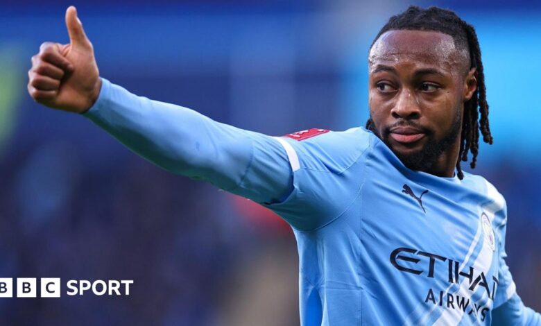 "المتواضع" سيمينيو يسرق الأضواء في كأس الاتحاد الإنجليزي