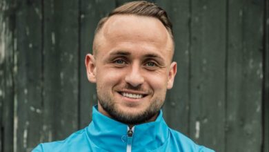 مقابلة مع ستانيسلاف لوبوتكا: "الخنزير البري الصغير" في نابولي الذي يحبه تشافي ويلعب مثل الكتالوني