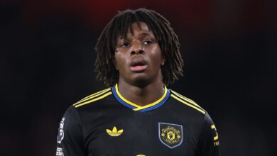 من المقرر أن يغيب باتريك دورجو لاعب مانشستر يونايتد لمدة 10 أسابيع بسبب إصابة في أوتار الركبة