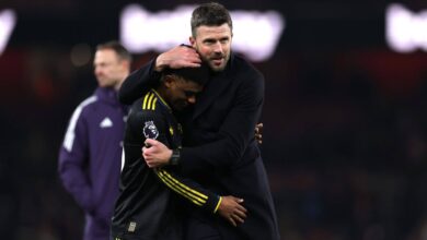 هل يعاني مانشستر يونايتد بالفعل من معضلة كاريك؟ بالإضافة إلى: تحول ريكسهام لمدة 99 ثانية