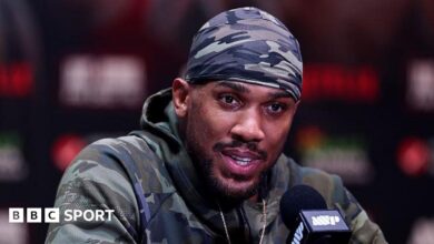 يعود جوشوا إلى المملكة المتحدة بعد حادث سيارة في نيجيريا