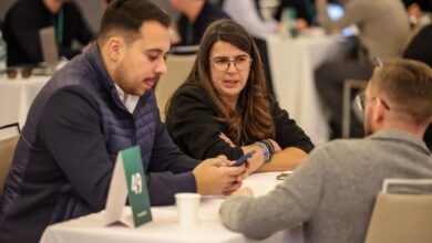 تعرف على هيلينا كوستا، المديرة الرياضية الوحيدة في لعبة الرجال