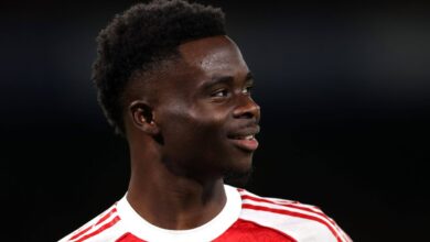 بوكايو ساكا يوقع عقدًا جديدًا مع أرسنال لمدة خمس سنوات، لقد كان مصدر إلهام ملتزم لنهضتهم