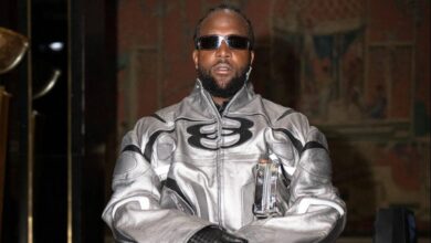 الحالة الغريبة لديفوك أوريجي، "أسطورة" ليفربول بدون ناد