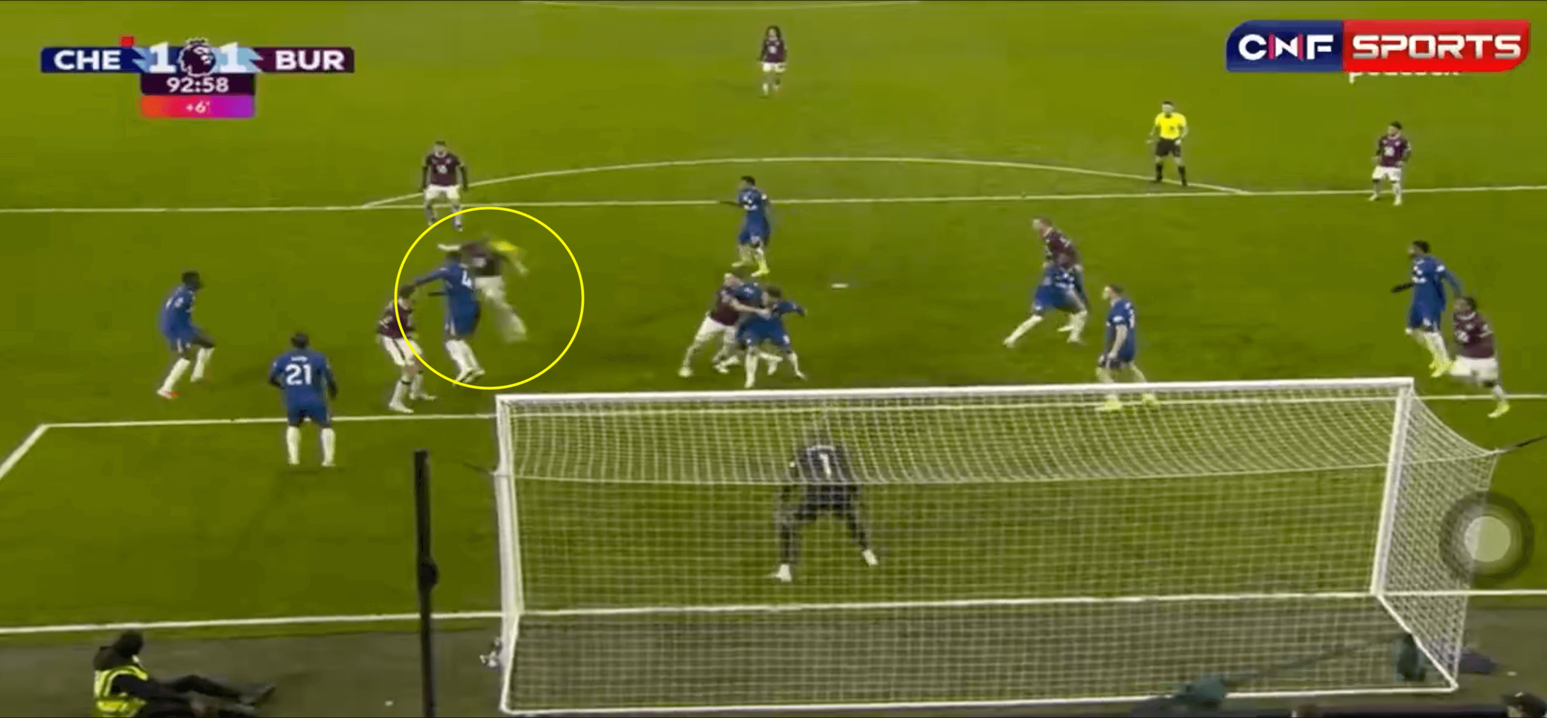لقطة شاشة من تغطية CNF Sports تظهر هدف التعادل لبيرنلي في الدقيقة 93.
