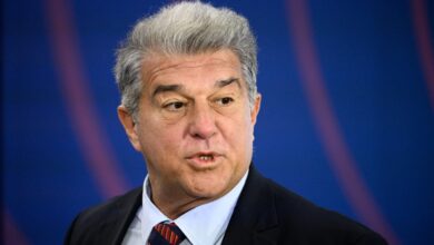 داخل برشلونة: لماذا يتصدر جوان لابورتا عناوين الأخبار بعد فوزه الرئيسي في الدوري الأسباني؟