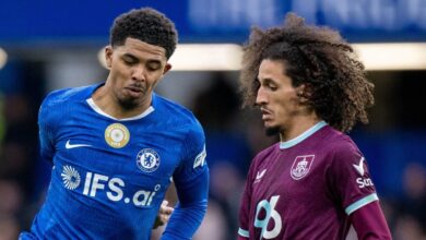 تشيلسي وبيرنلي يدينان الإساءات العنصرية ضد ويسلي فوفانا وهانيبال مجبري