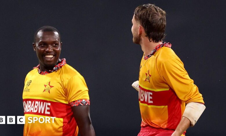 زيمبابوي تصعق سريلانكا وتتصدر المجموعة الثانية