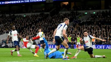 كيف تكيف أرسنال مع نظام إيجور تيودور التكتيكي بشكل أكثر فاعلية مما فعل توتنهام