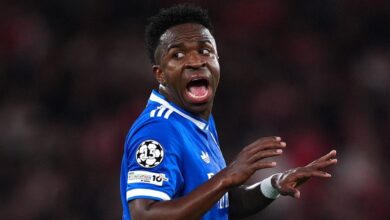 يزعم فينيسيوس جونيور الإساءة العنصرية من قبل جيانلوكا بريستياني لاعب بنفيكا - رد الفعل وماذا سيحدث بعد ذلك