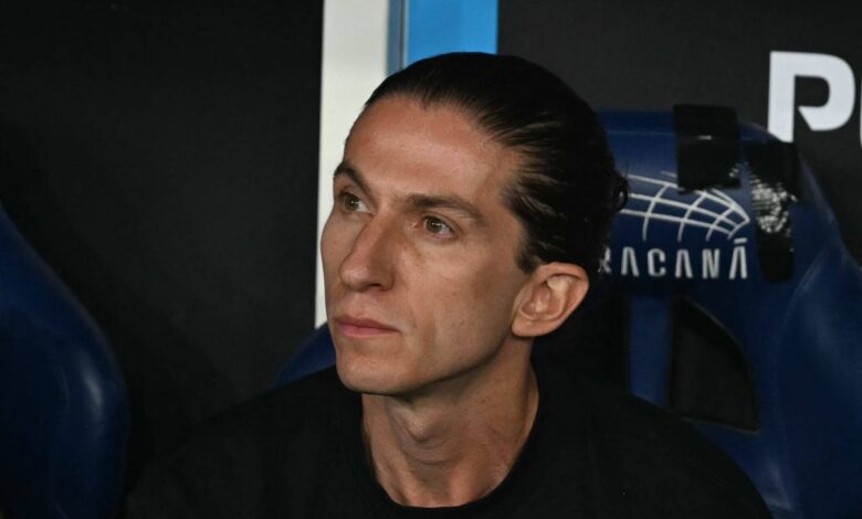 فلامنجو يقيل فيليبي لويس بعد ثلاثة أشهر من ثنائية كأس ليبرتادوريس والدوري