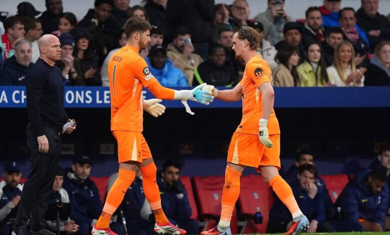 لماذا استبدل توتنهام حارس مرمى فريقه بعد 17 دقيقة في دوري أبطال أوروبا؟