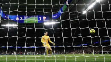 أردا جولر و"جولازو" الذي يبلغ طوله 68 متراً، والذي أطلق العنان لجماهير البرنابيو