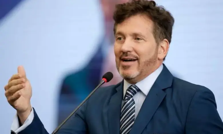 اليخاندرو رئيس اتحاد امريكا الجنوبية لكرة القدم