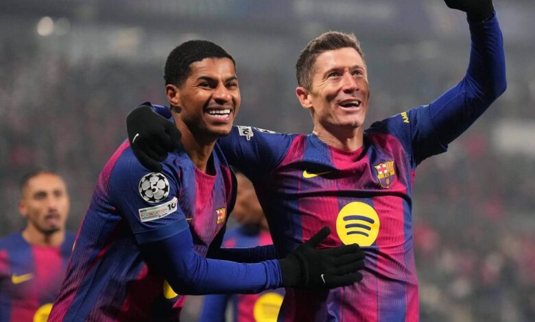 بحث برشلونة عن رقم 9 جديد – وماذا يعني ذلك بالنسبة لراشفورد وليفاندوفسكي