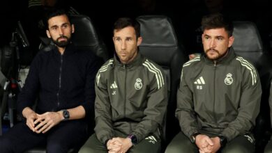فريق ألفارو أربيلوا في ريال مدريد: محلل سابق في أتلتيكو، وطالب قانون سابق، يركض بعيدًا