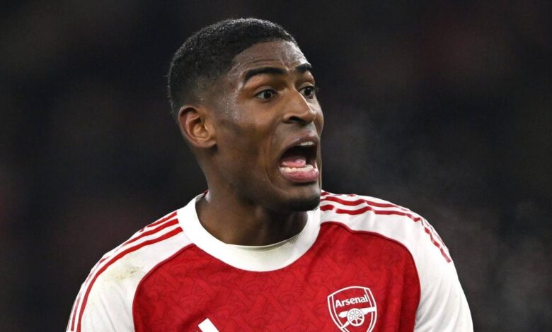 لاعب أرسنال كريستيان موسكيرا يحصل على أول استدعاء لإسبانيا: تحليل التشكيلة النهائية قبل كأس العالم