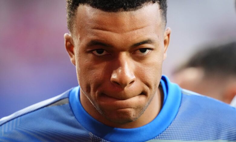 ما حقيقة إصابة كيليان مبابي في الركبة مع ريال مدريد؟