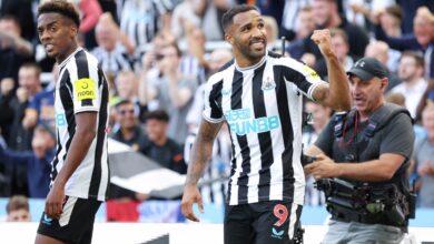 نيوكال يتغلب على مانشستر يونايتد