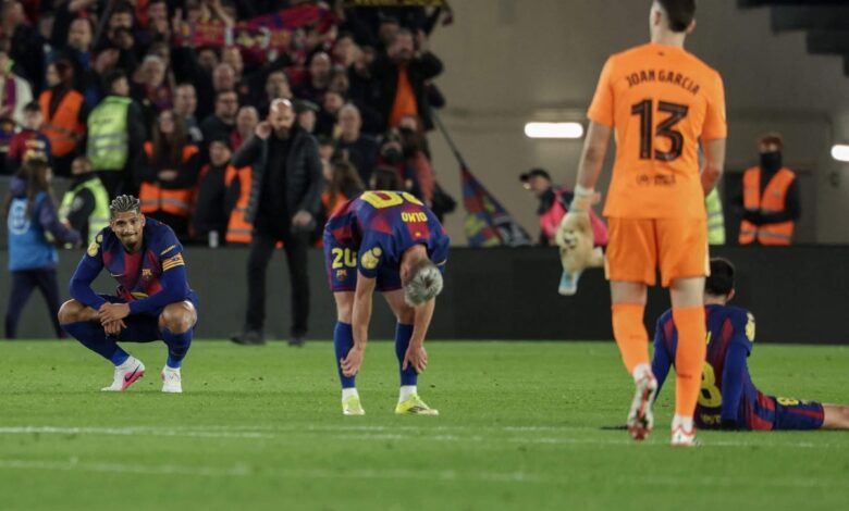 وخرج برشلونة من كأس ملك إسبانيا على يد أتلتيكو مدريد رغم فوزه بنتيجة 3-0 في مباراة الإياب